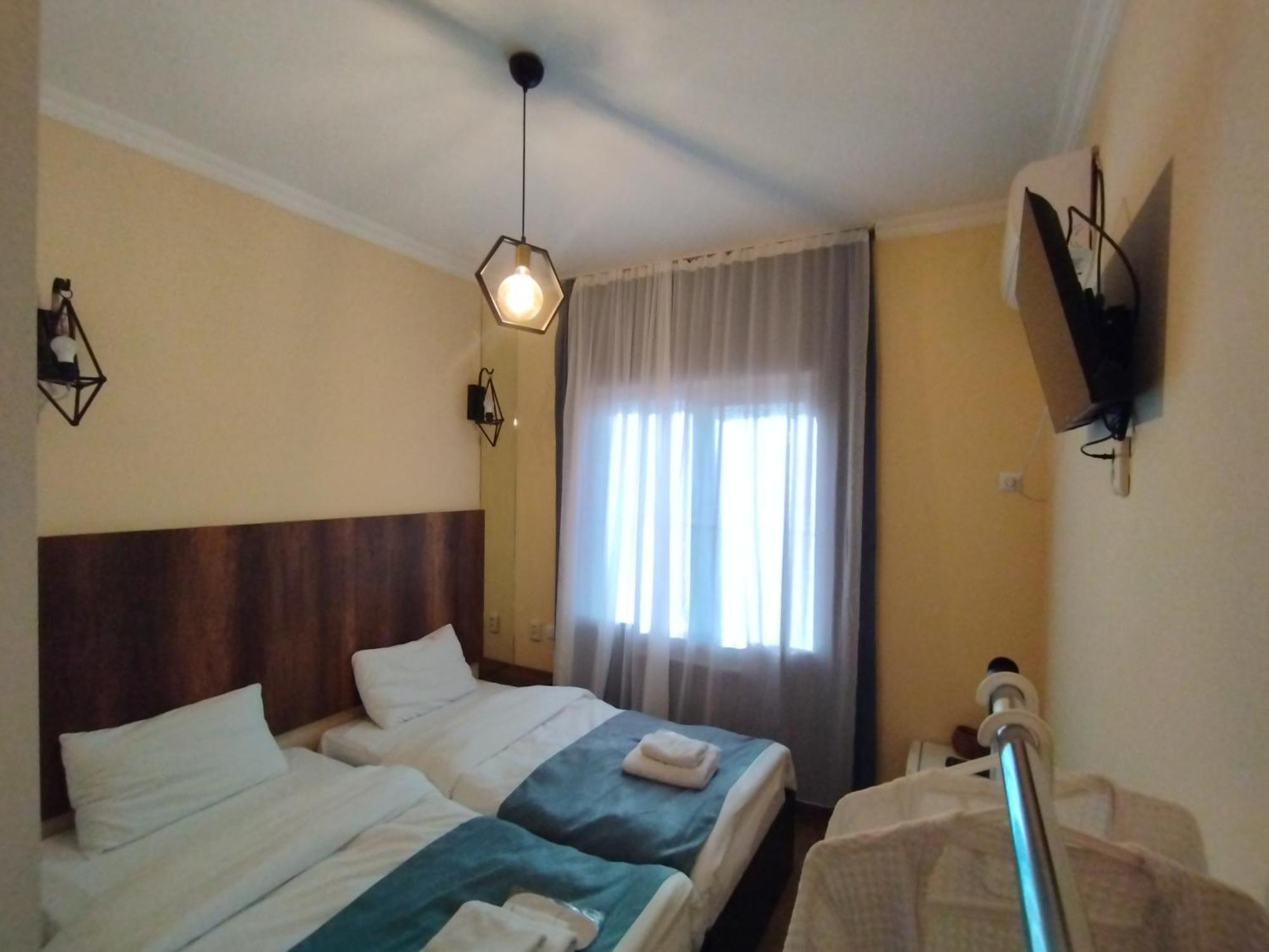 David Hotel Kutaisi Exteriör bild